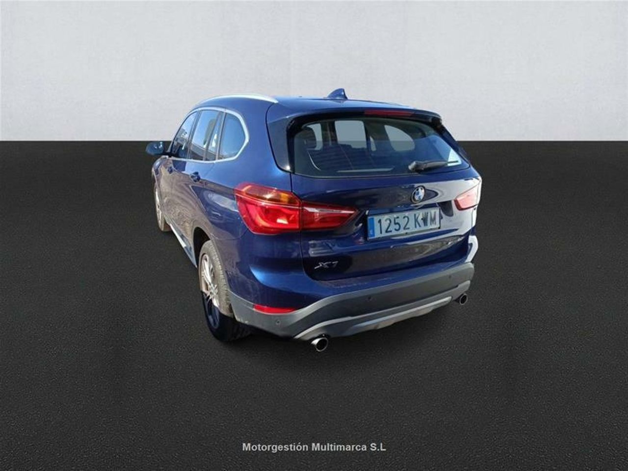 Foto BMW X1 6