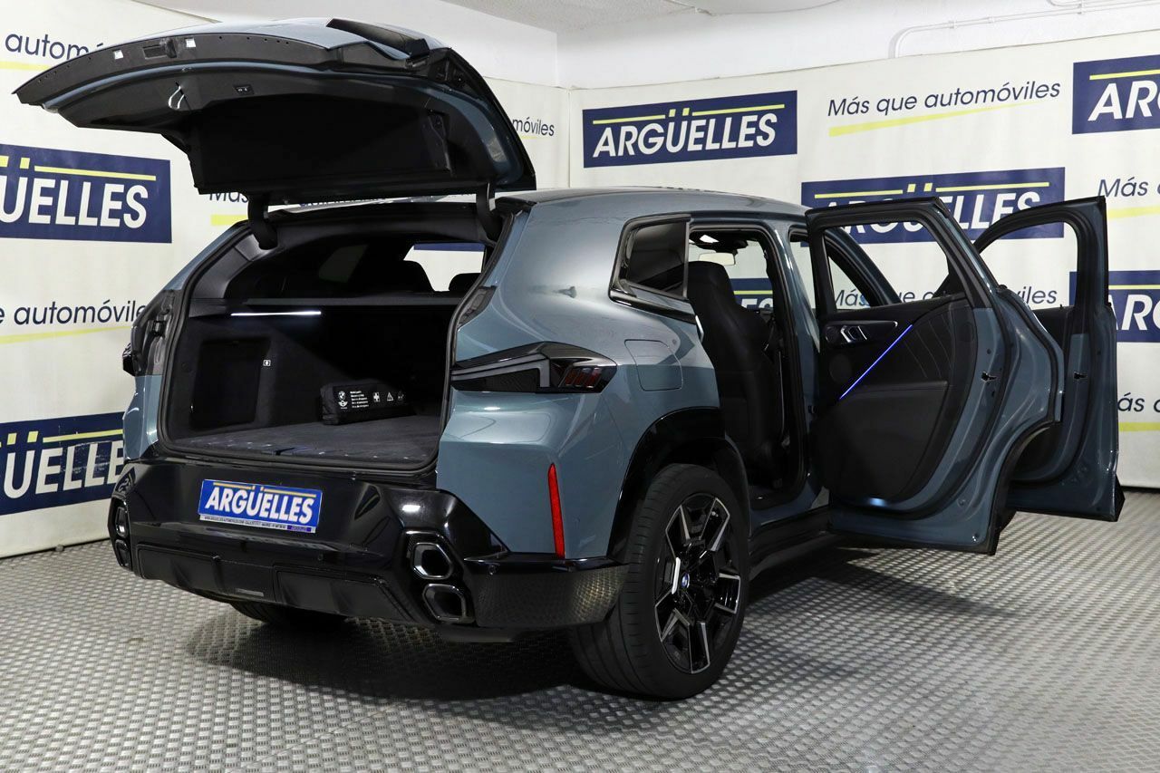 Foto BMW XM 37