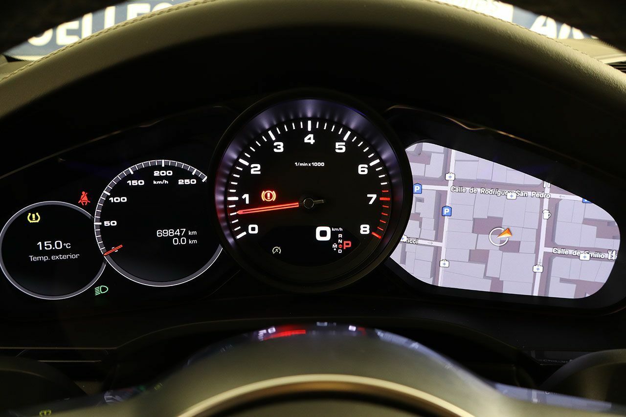 Foto Porsche Cayenne 35