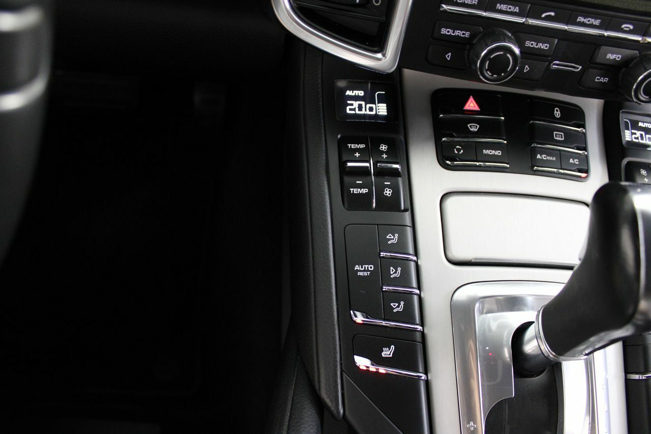 Foto Porsche Cayenne 24