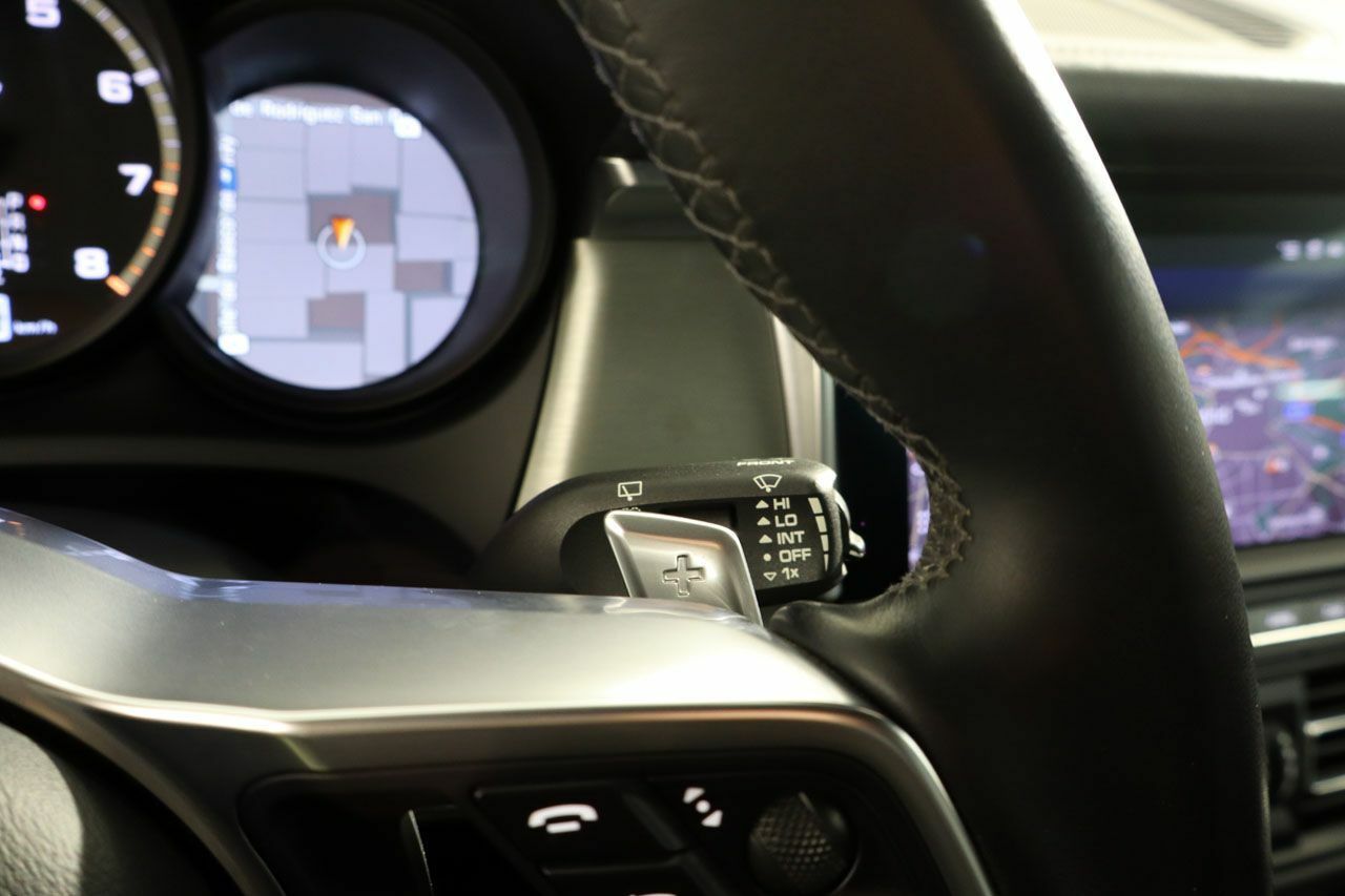 Foto Porsche Macan 35