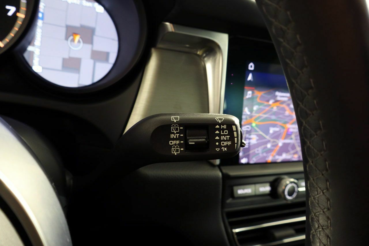 Foto Porsche Macan 38