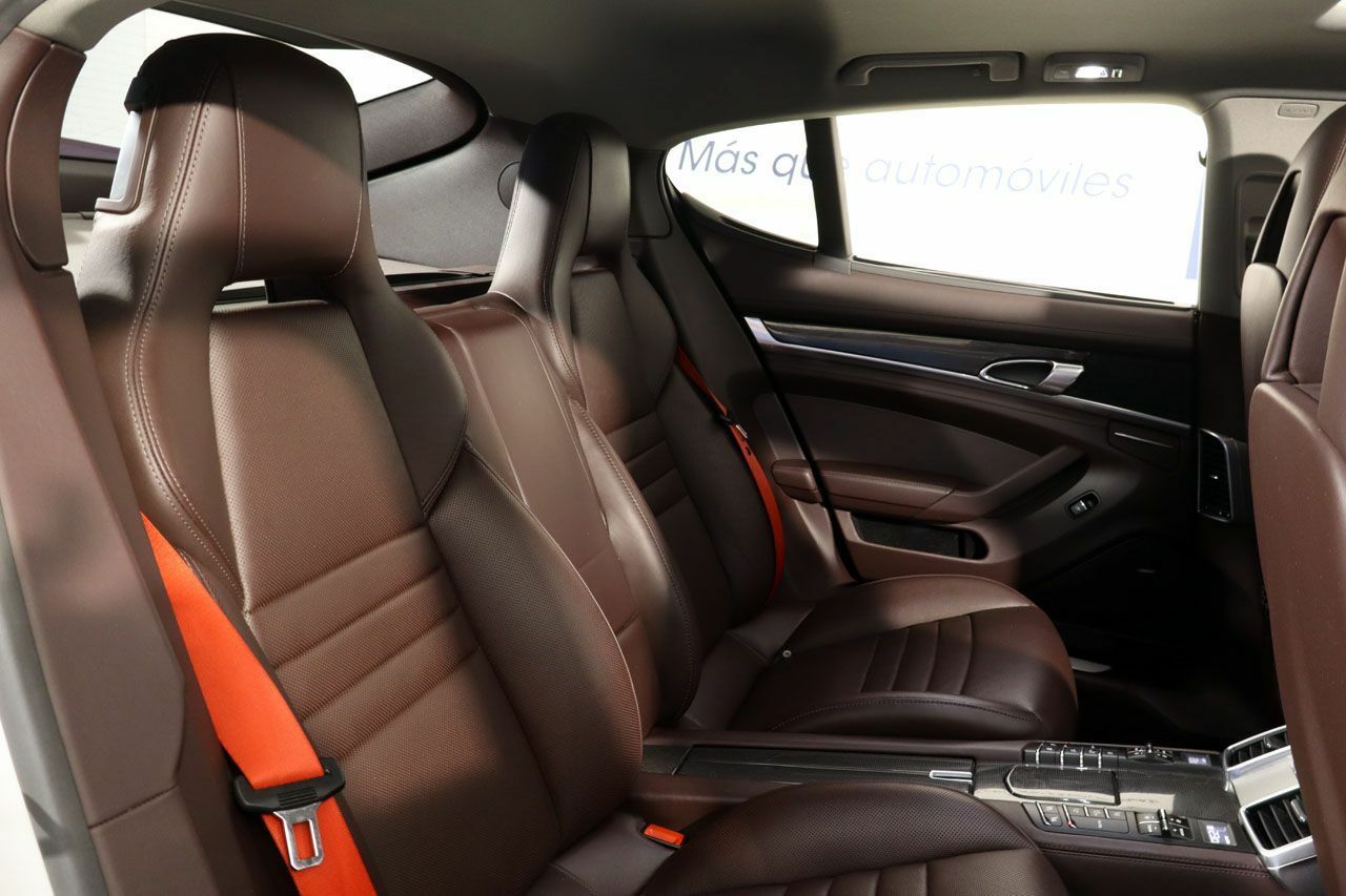 Foto Porsche Panamera 9
