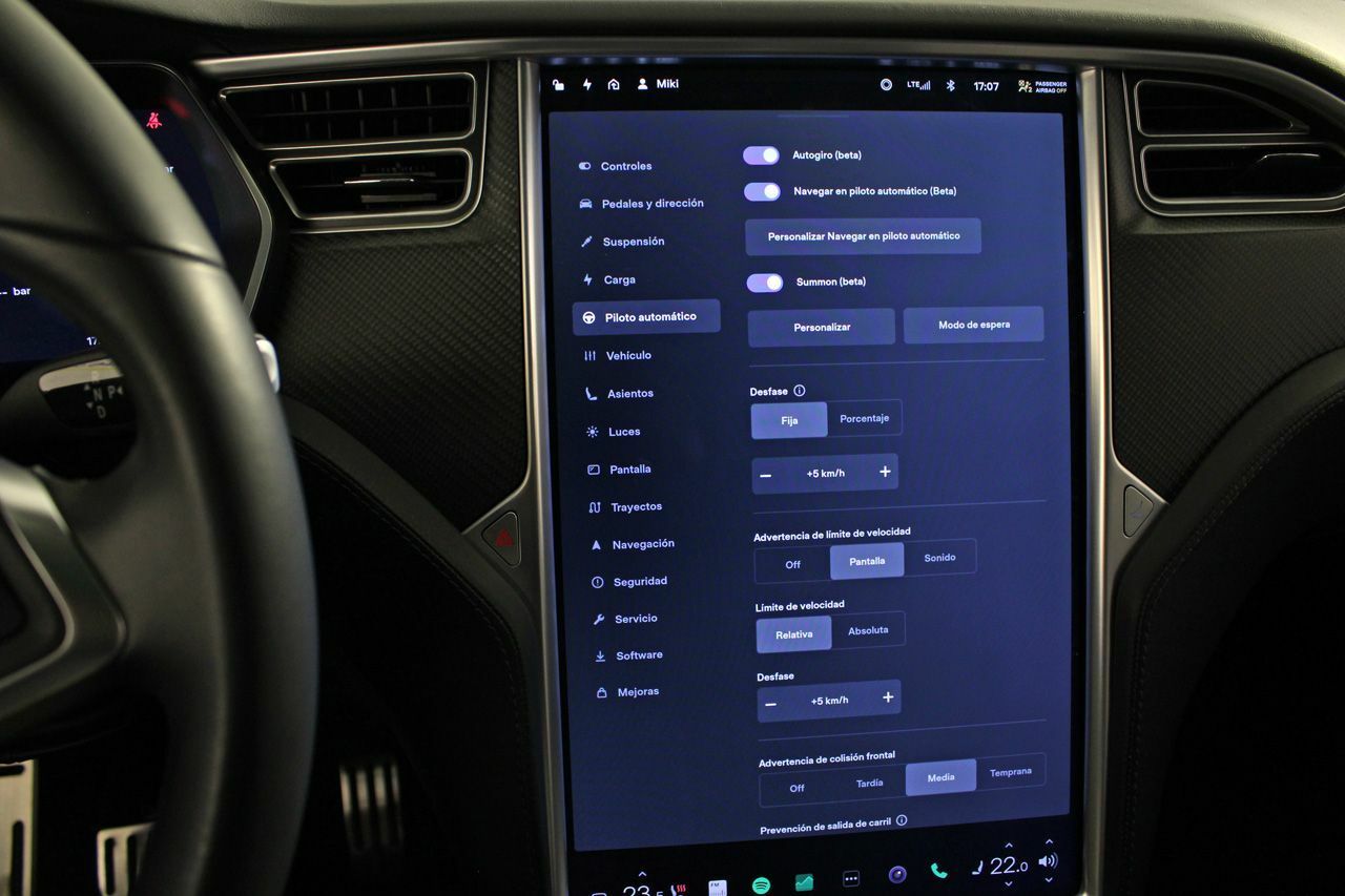 Foto Tesla Model X 14