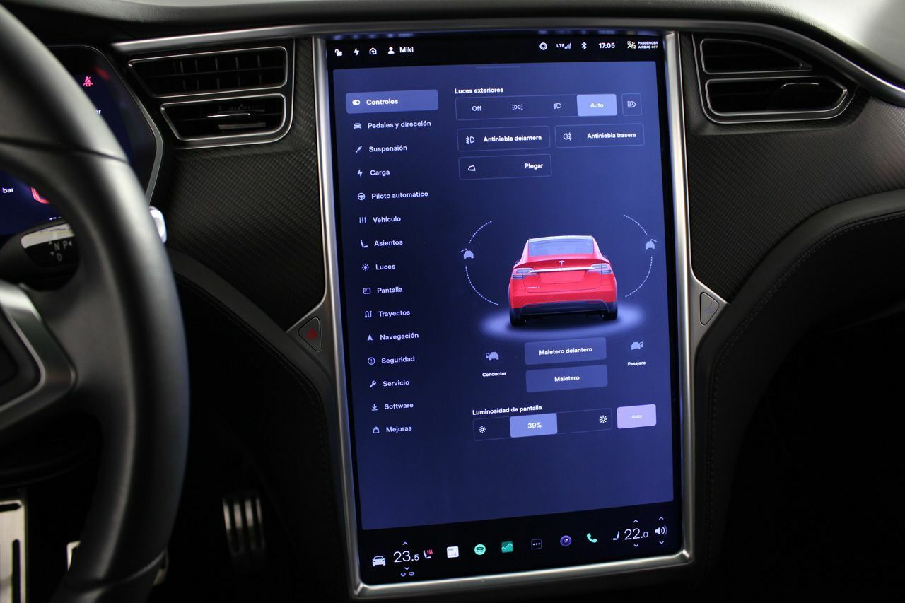 Foto Tesla Model X 23