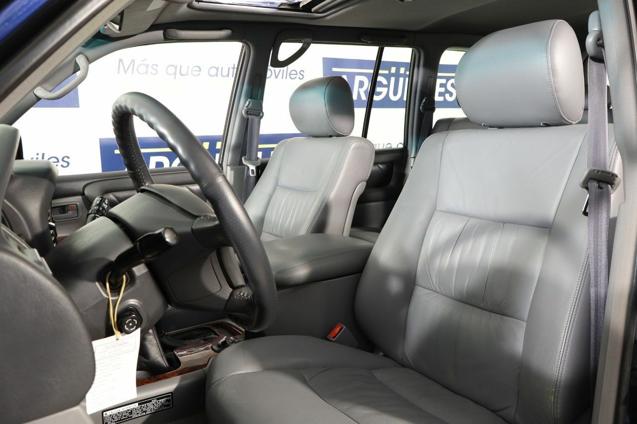 Foto Toyota Land Cruiser 9