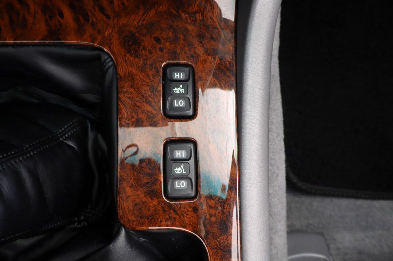 Foto Toyota Land Cruiser 16