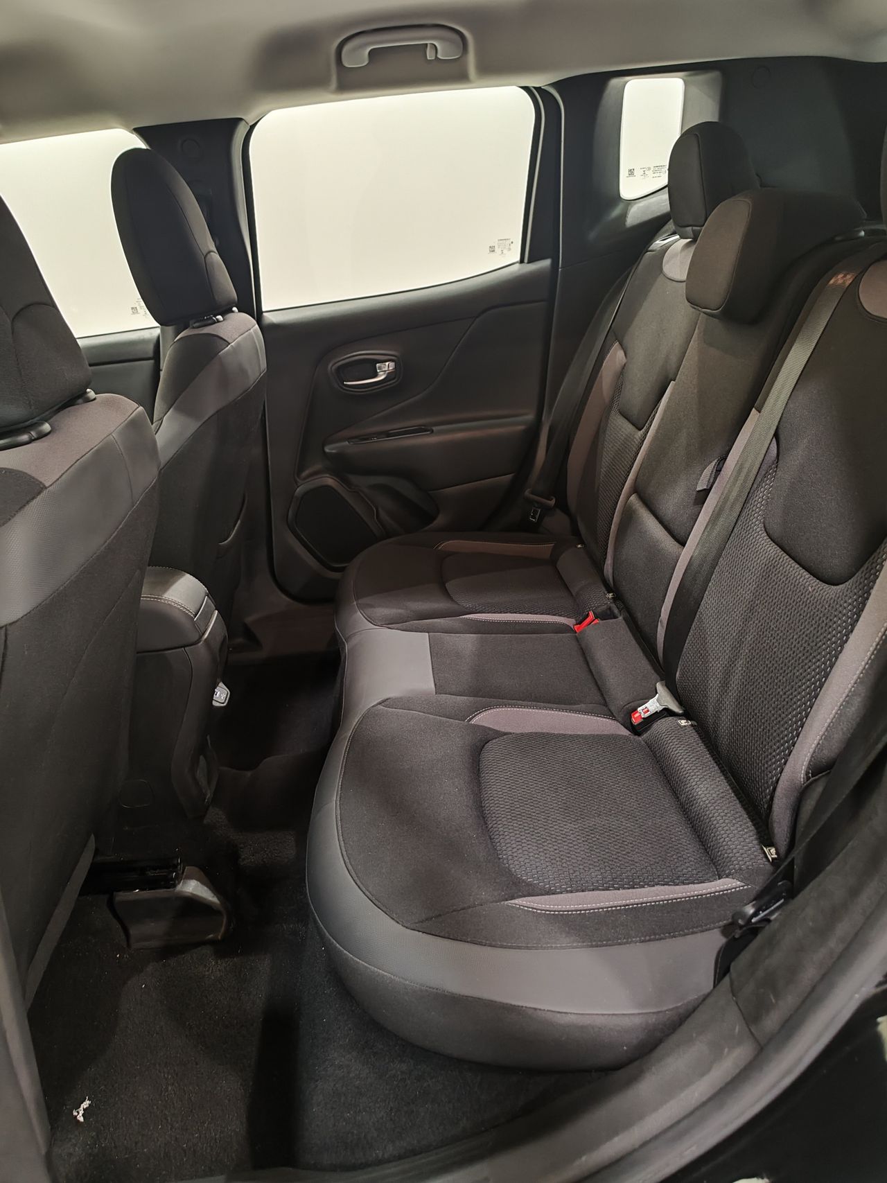 Foto Jeep Renegade 17