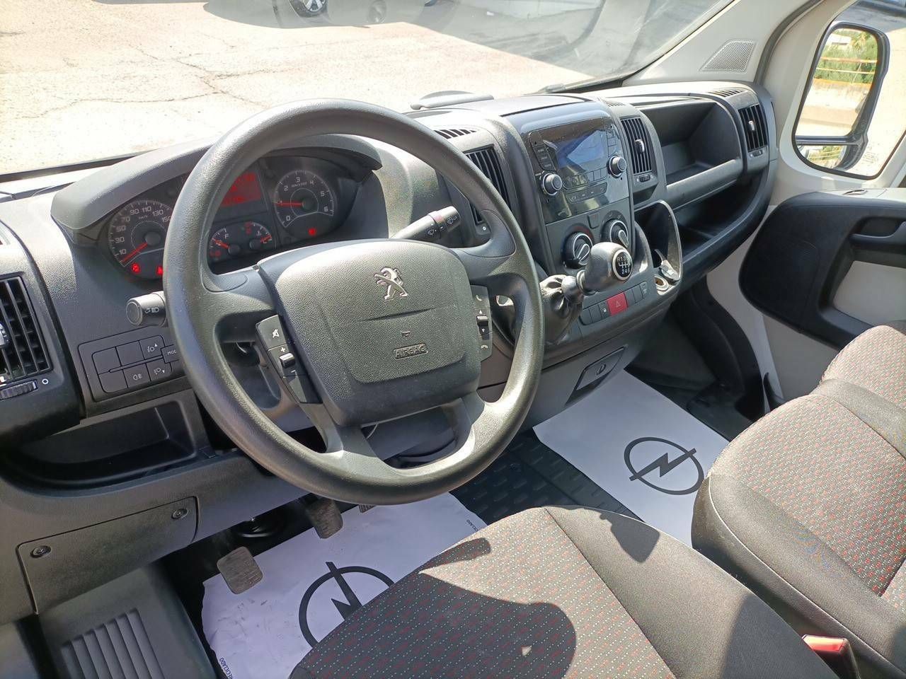 Foto Peugeot Boxer 7