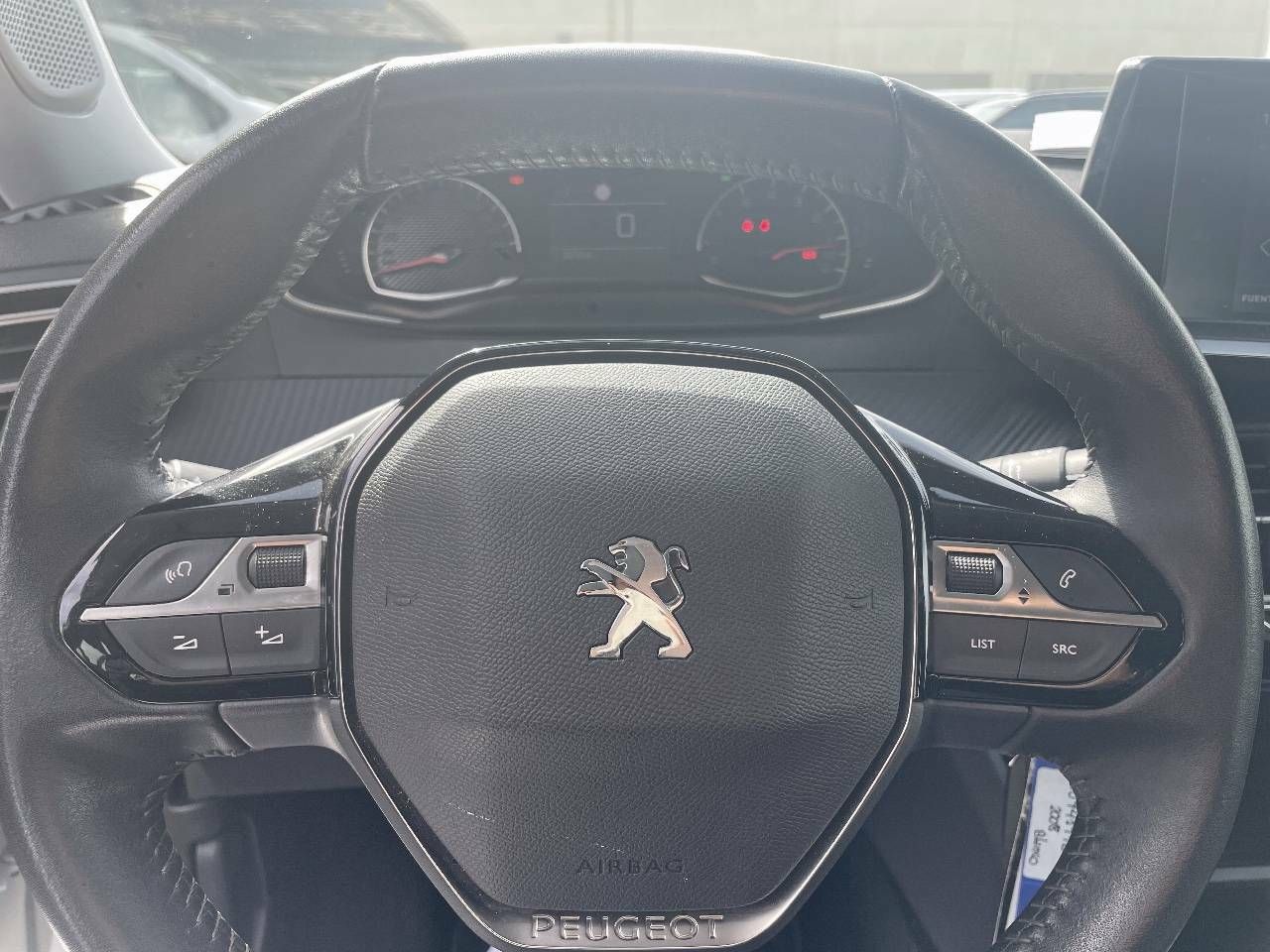 Foto Peugeot 2008 12