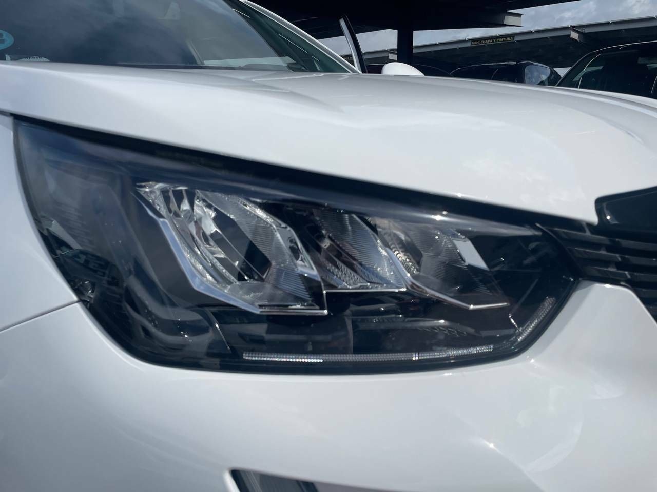 Foto Peugeot 2008 15