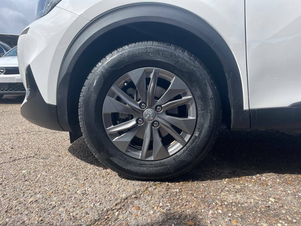 Foto Peugeot 2008 10