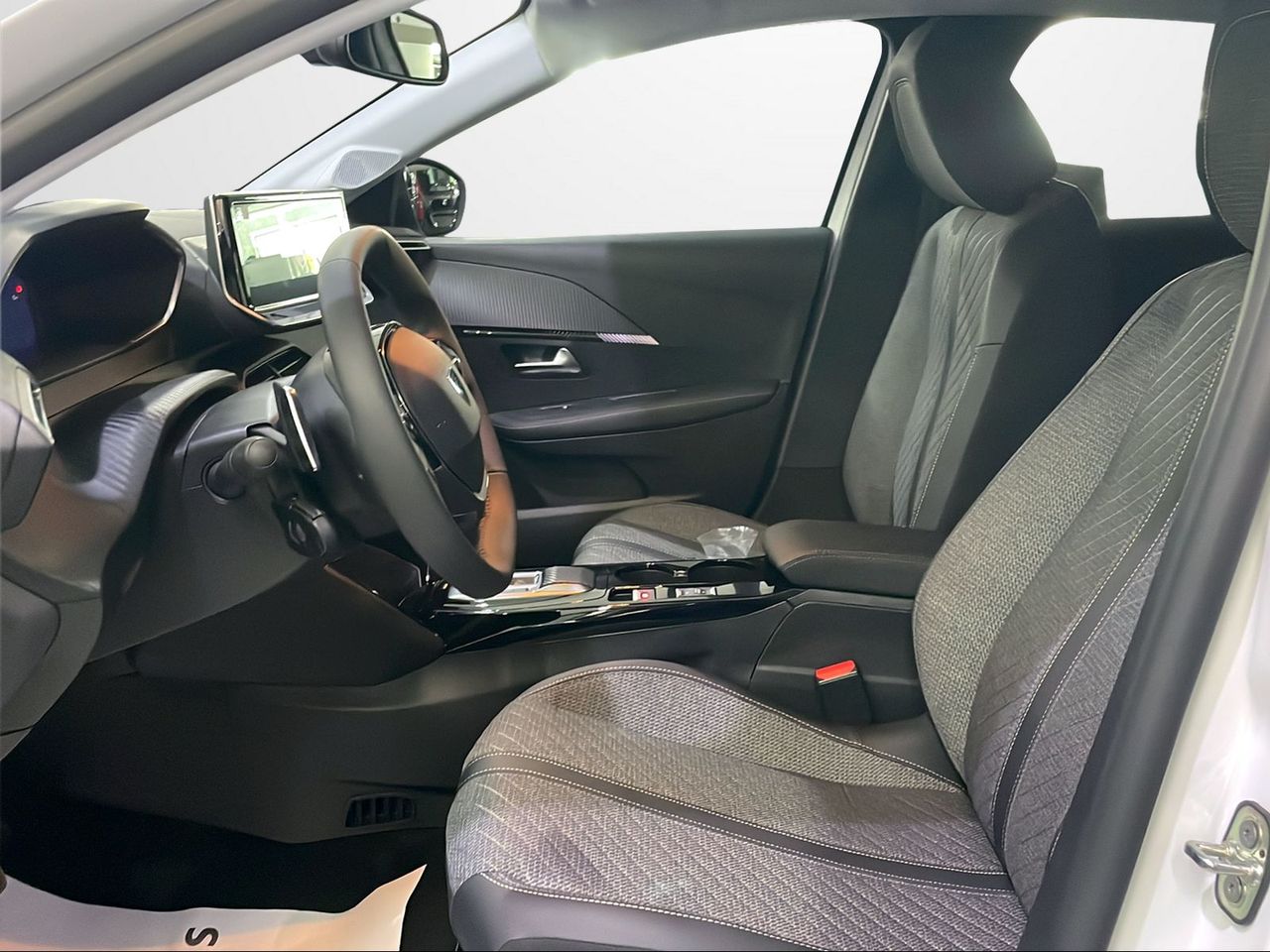 Foto Peugeot 208 17