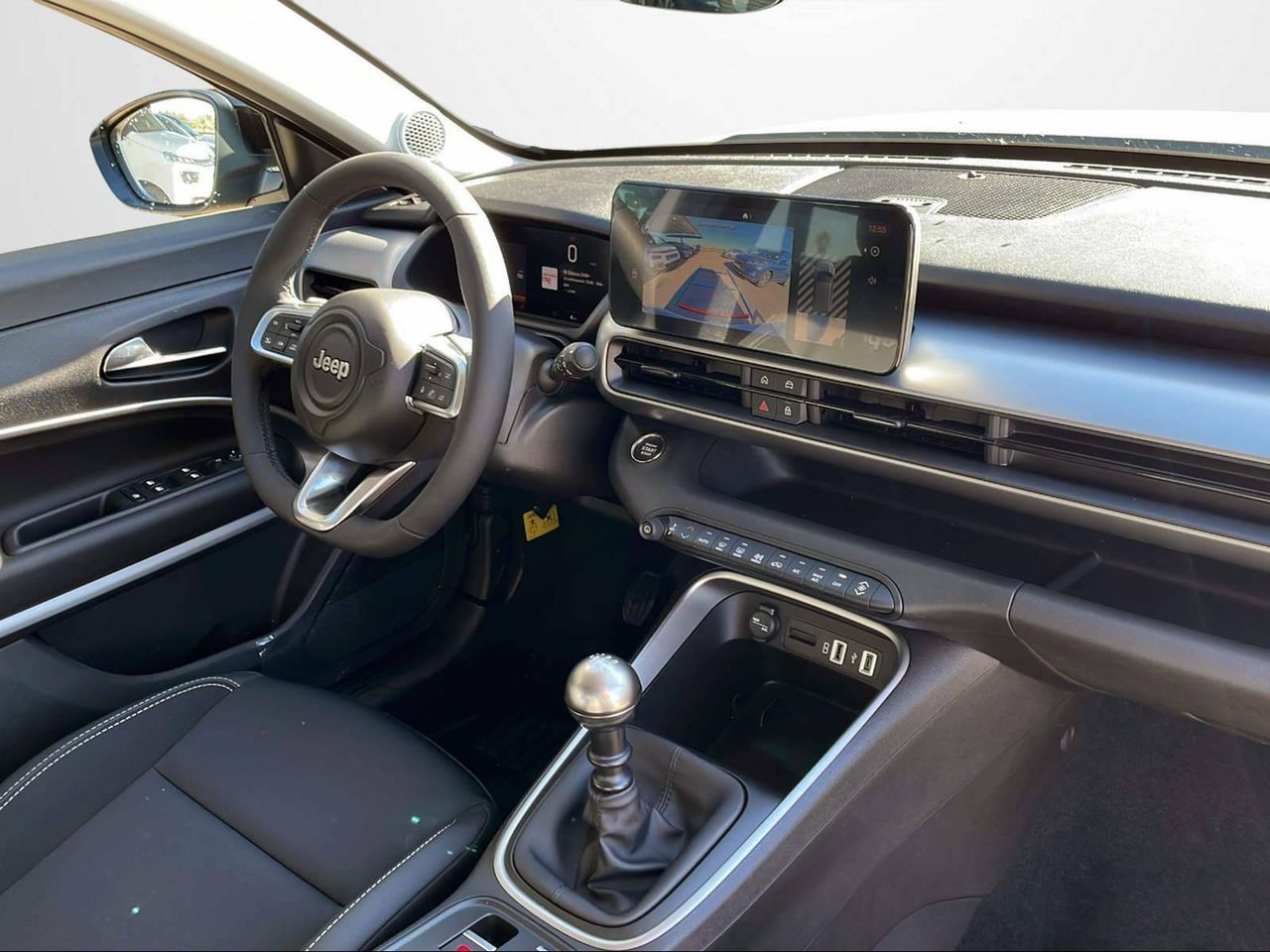 Foto Jeep Avenger 17