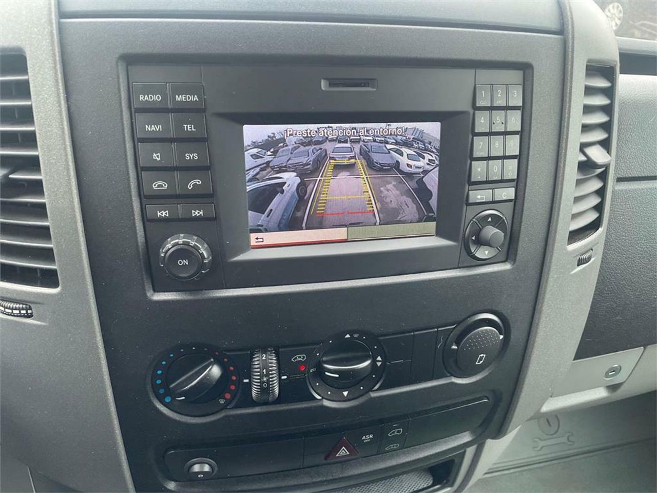 Foto Mercedes-Benz Sprinter 11