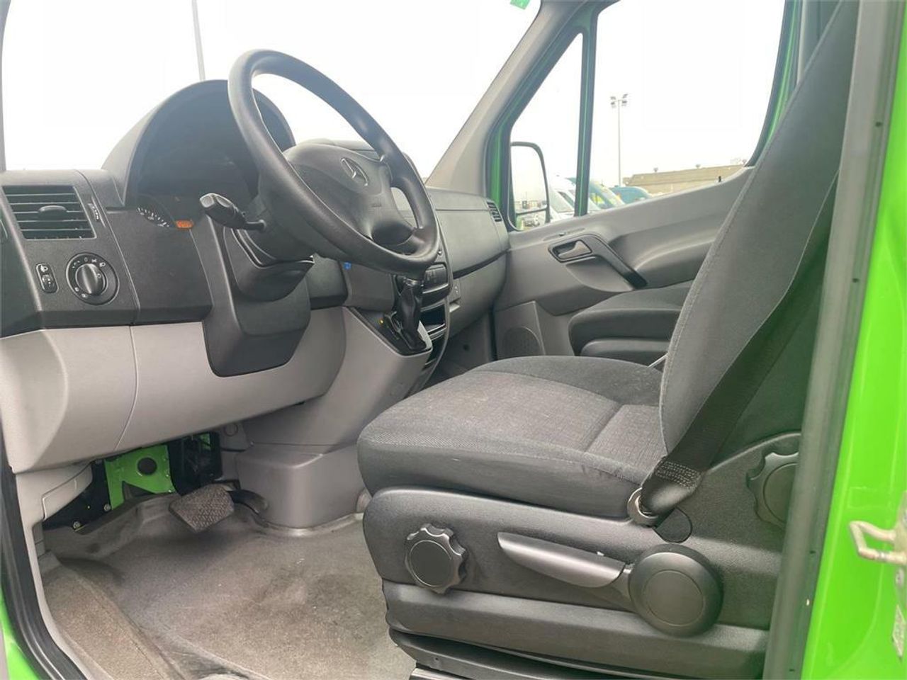 Foto Mercedes-Benz Sprinter 13