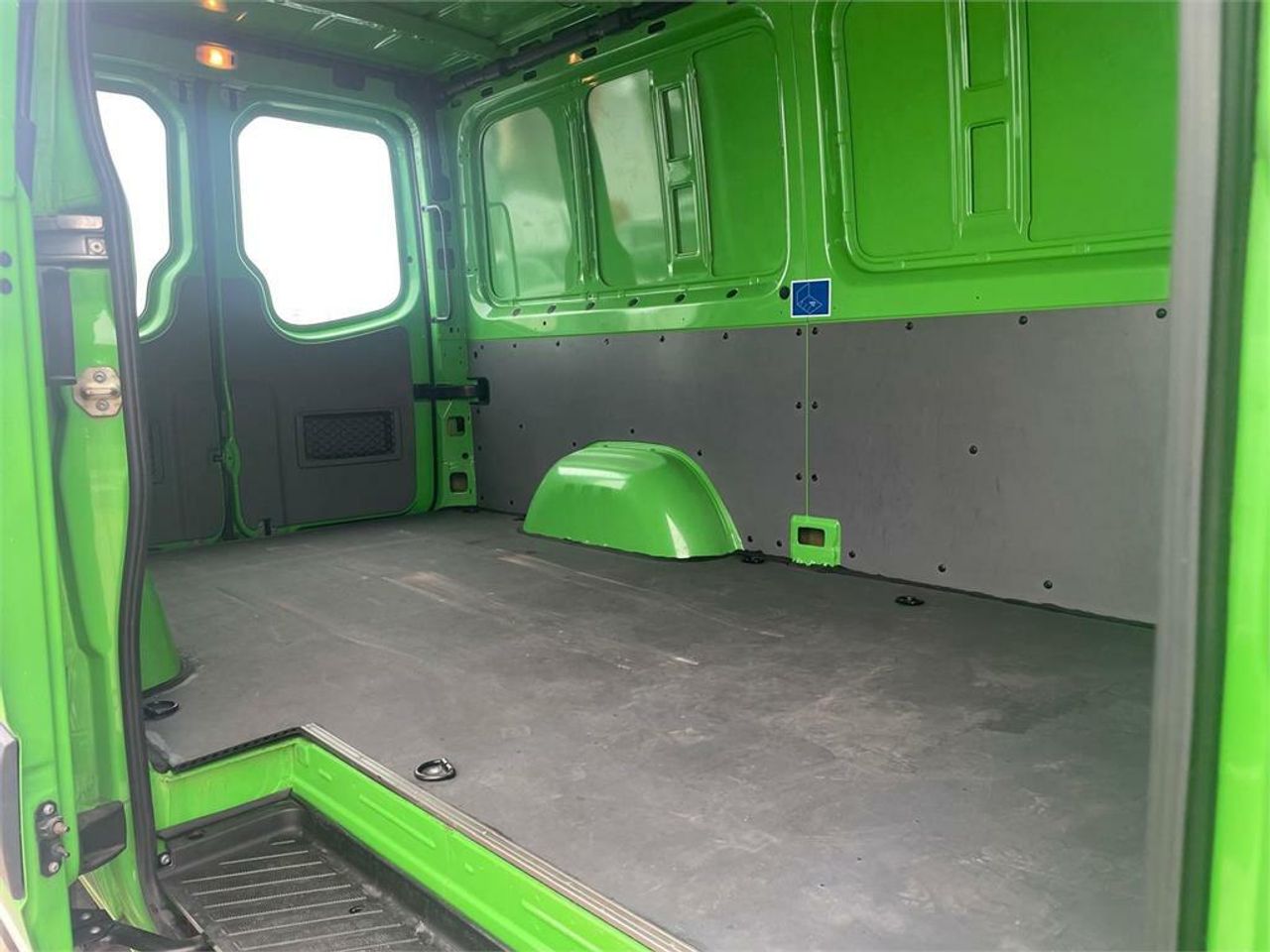 Foto Mercedes-Benz Sprinter 14