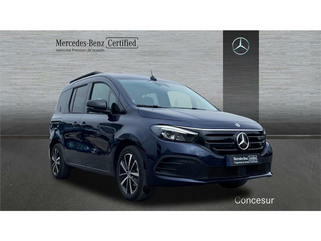 Foto Mercedes-Benz EQT 4