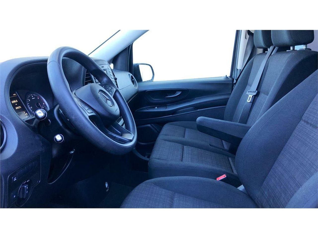 Foto Mercedes-Benz Vito 6