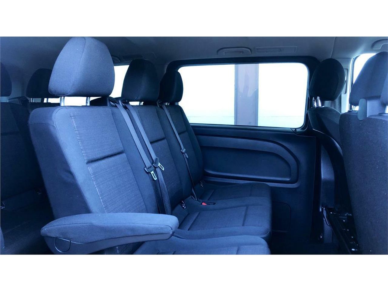 Foto Mercedes-Benz Vito 16