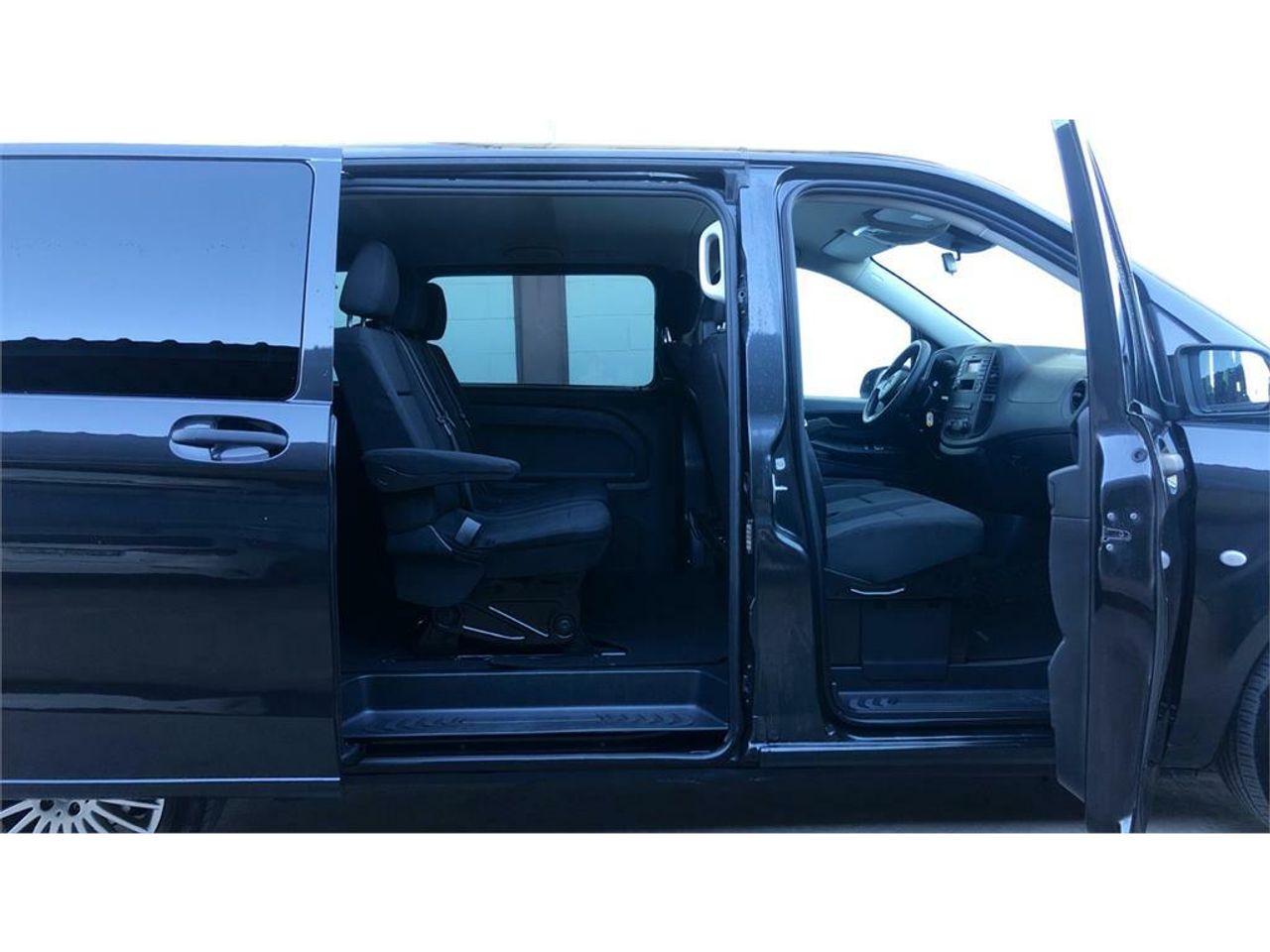Foto Mercedes-Benz Vito 17