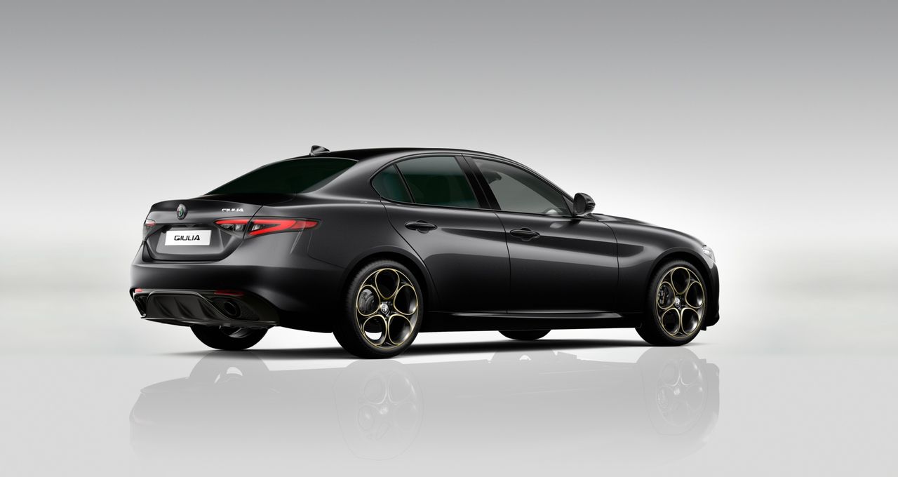 Foto Alfa Romeo Giulia 2