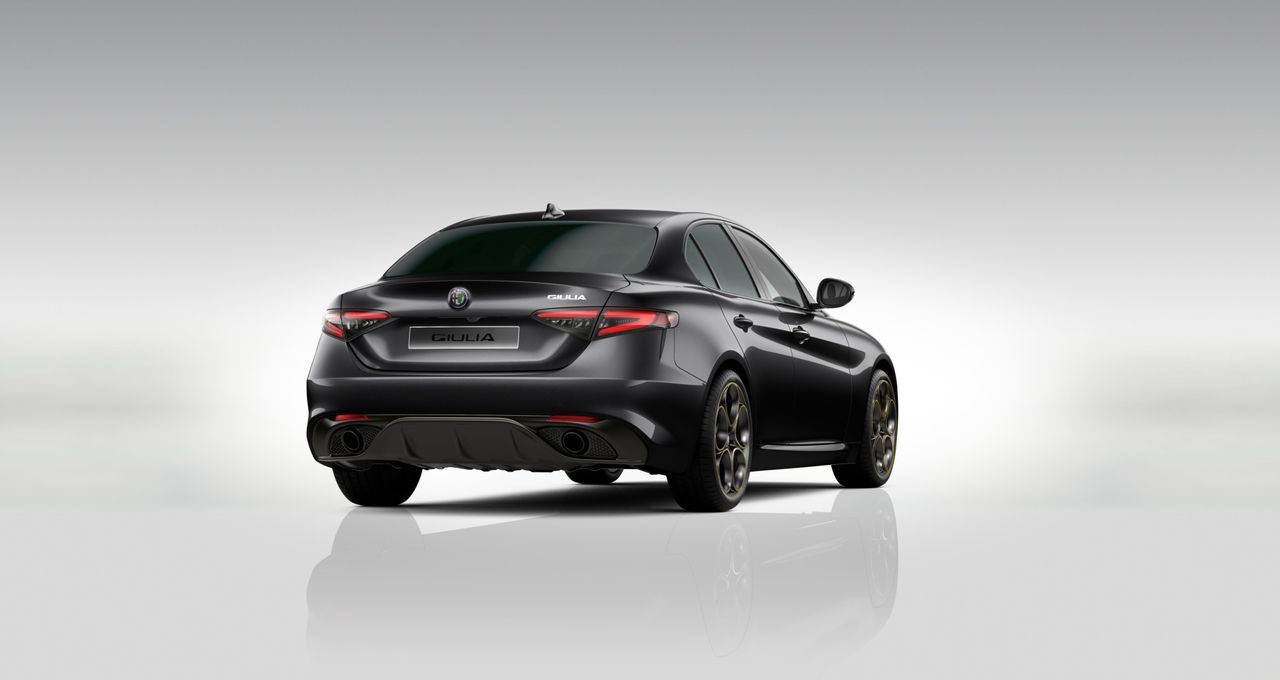 Foto Alfa Romeo Giulia 4