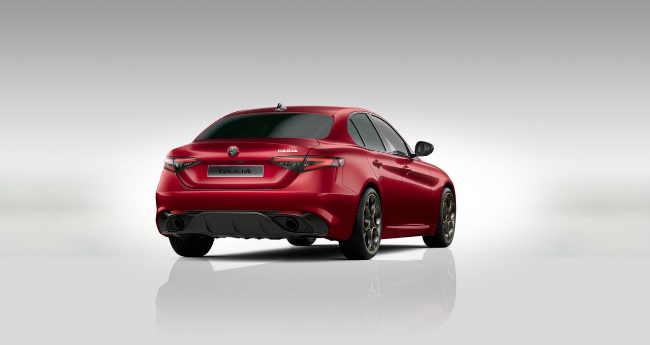 Foto Alfa Romeo Giulia 2