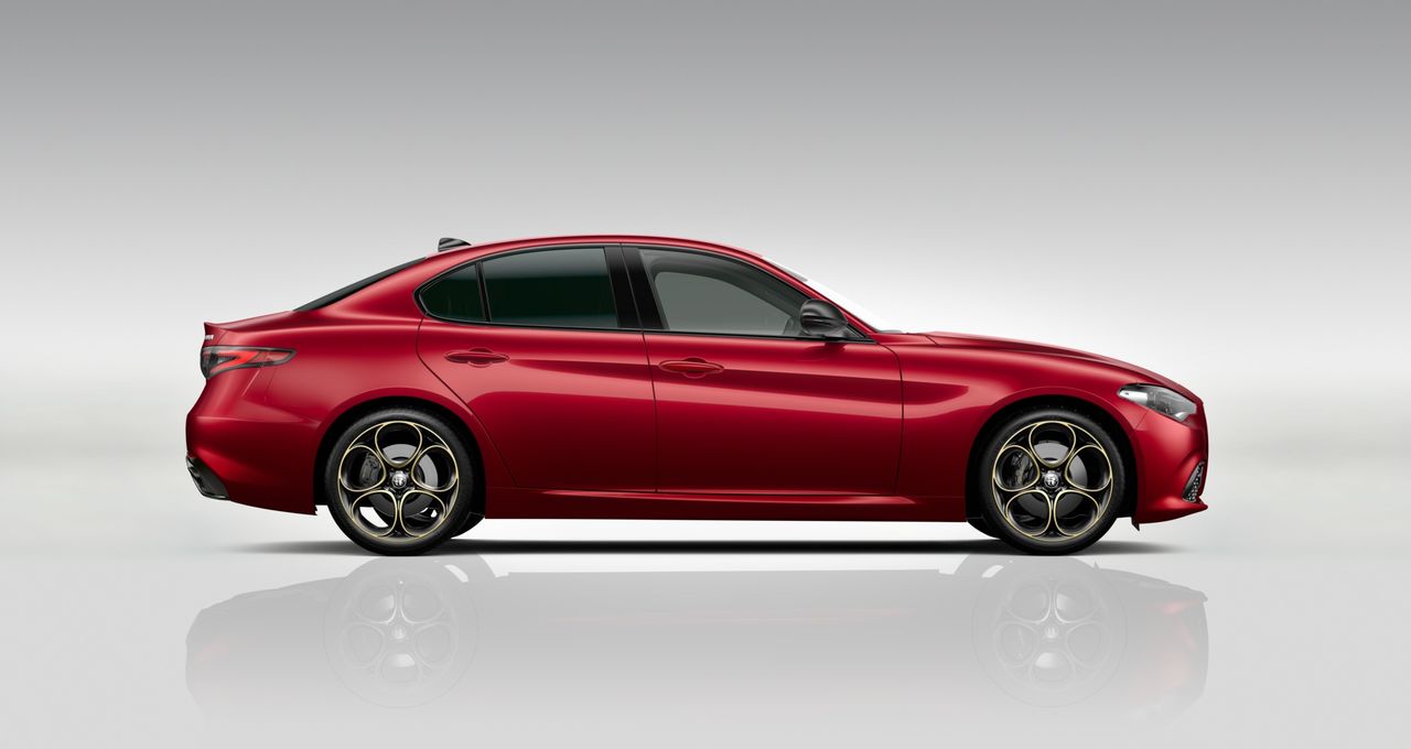Foto Alfa Romeo Giulia 3