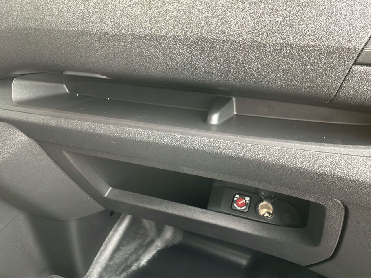 Foto Opel Vivaro 17