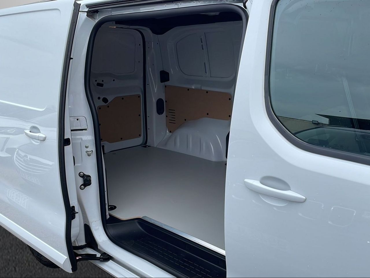 Foto Opel Vivaro 22