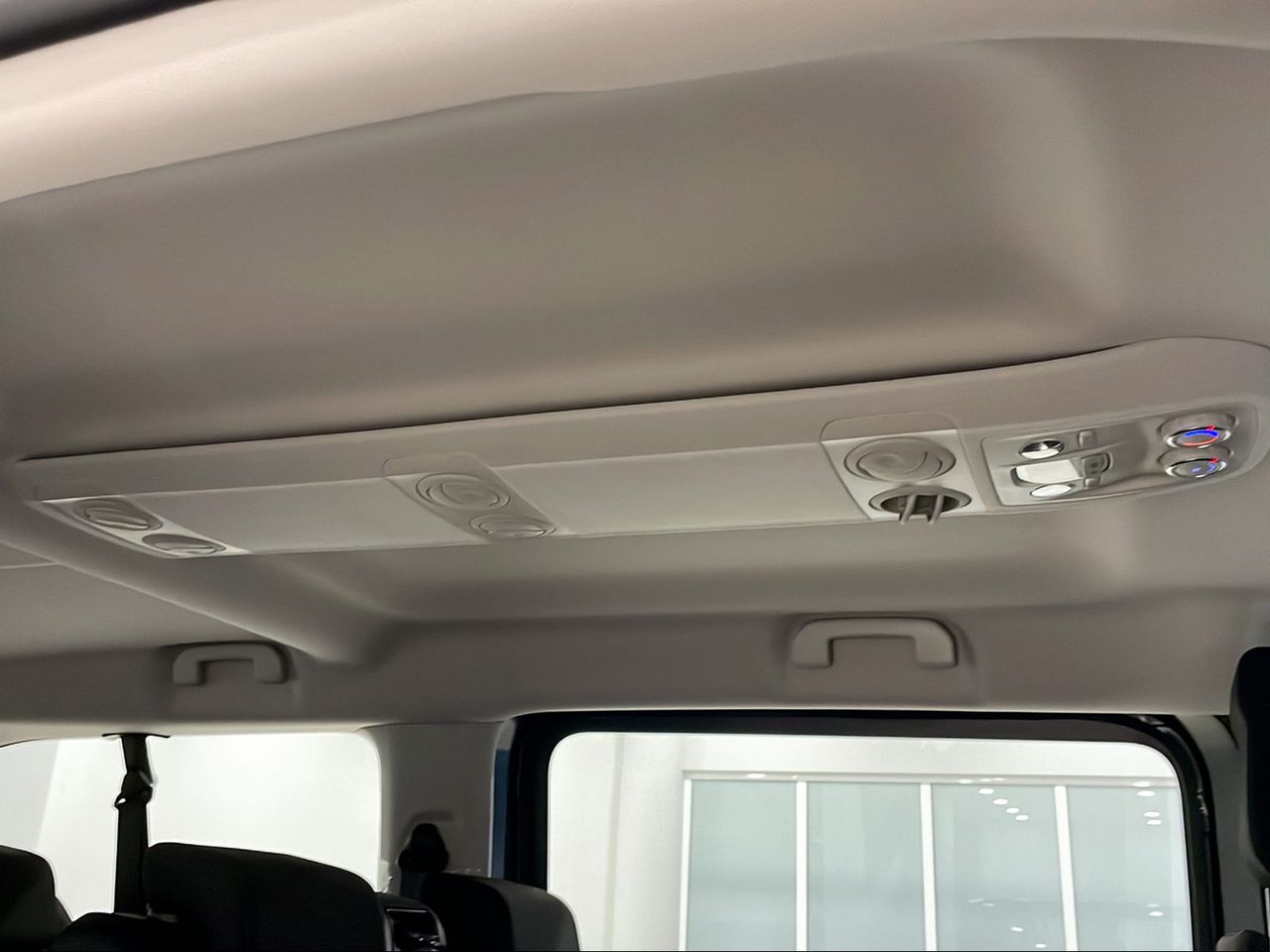 Foto Opel Vivaro 15