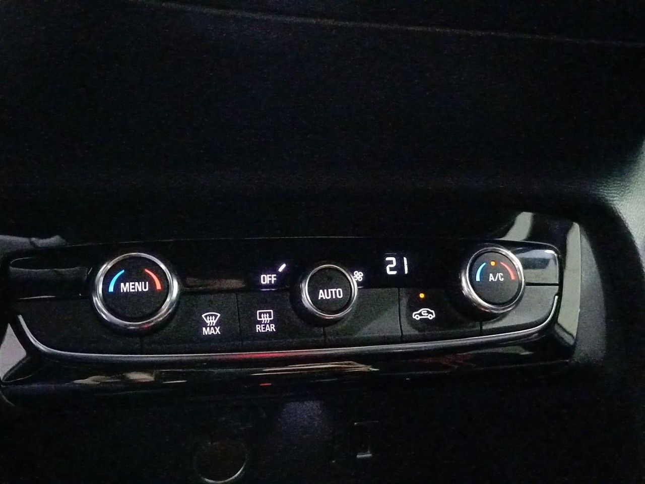 Foto Opel Corsa 21