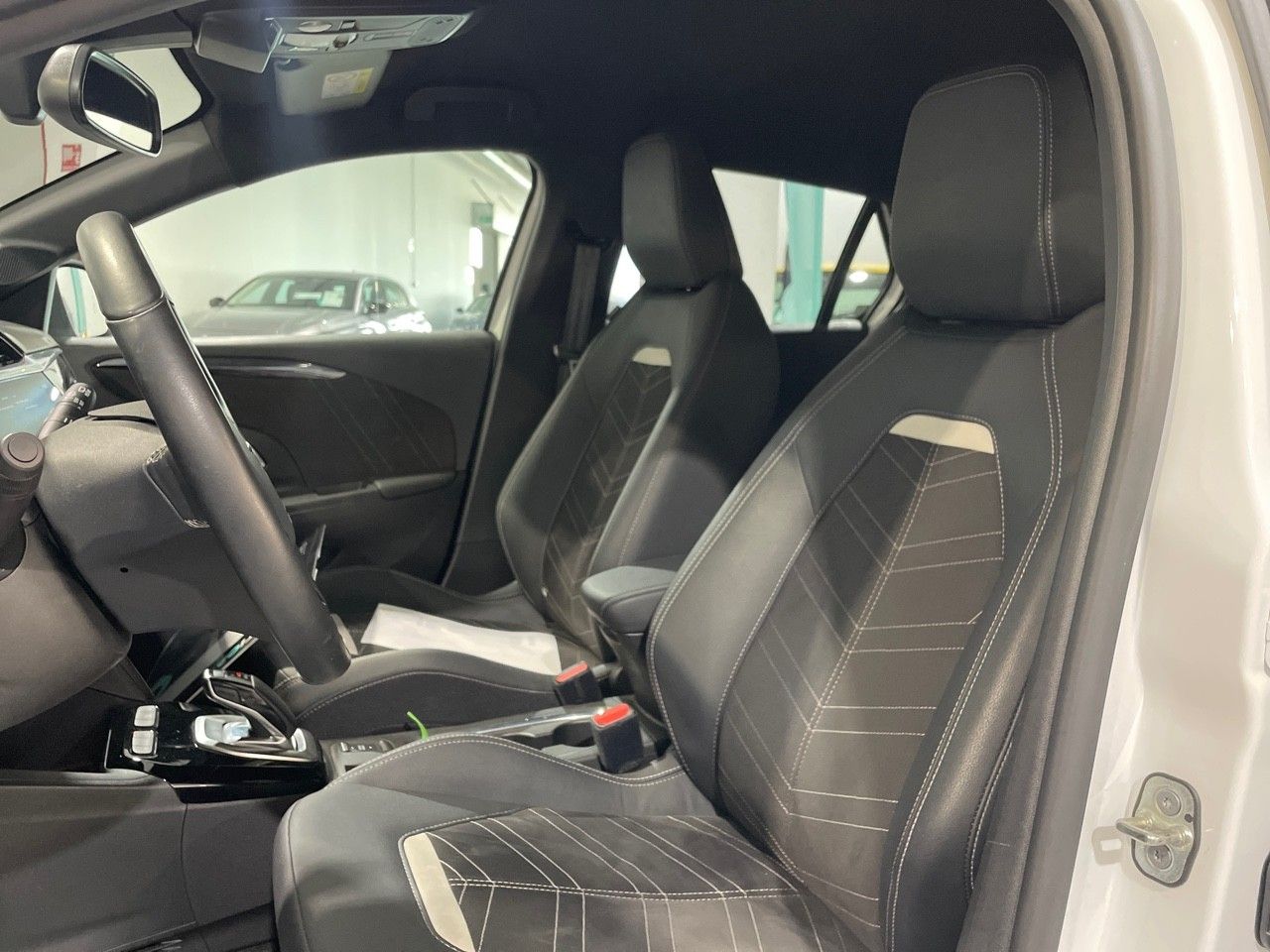 Foto Opel Corsa 12