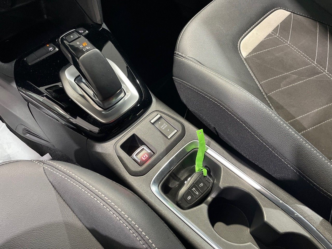 Foto Opel Corsa 16