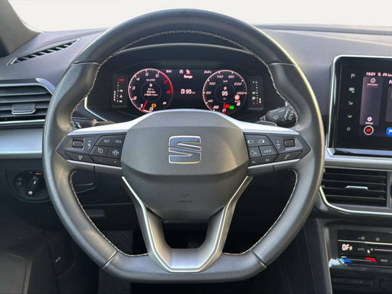Foto Seat Tarraco 14