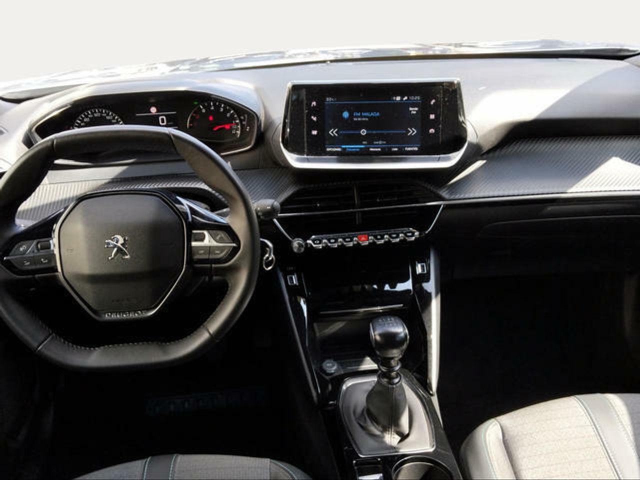 Foto Peugeot 2008 8