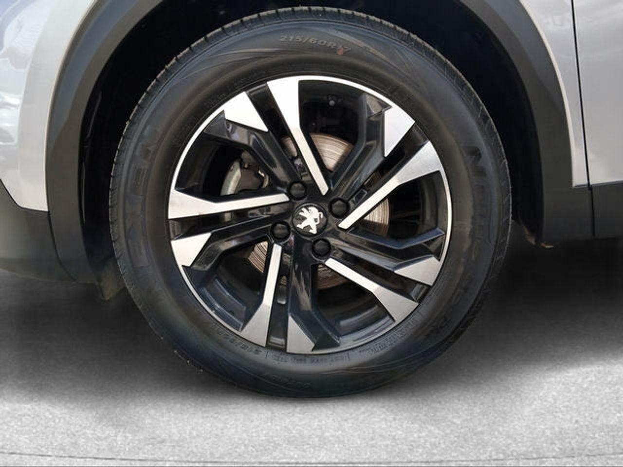 Foto Peugeot 2008 9