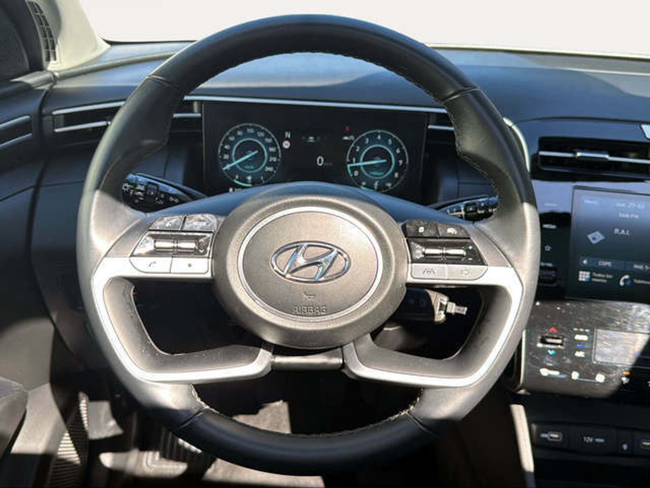 Foto Hyundai Tucson 15