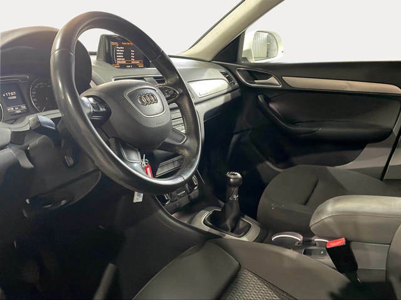 Foto Audi Q3 7