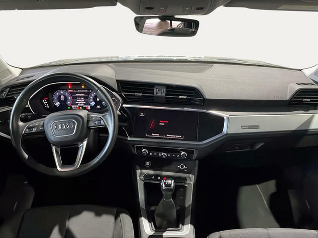 Foto Audi Q3 8
