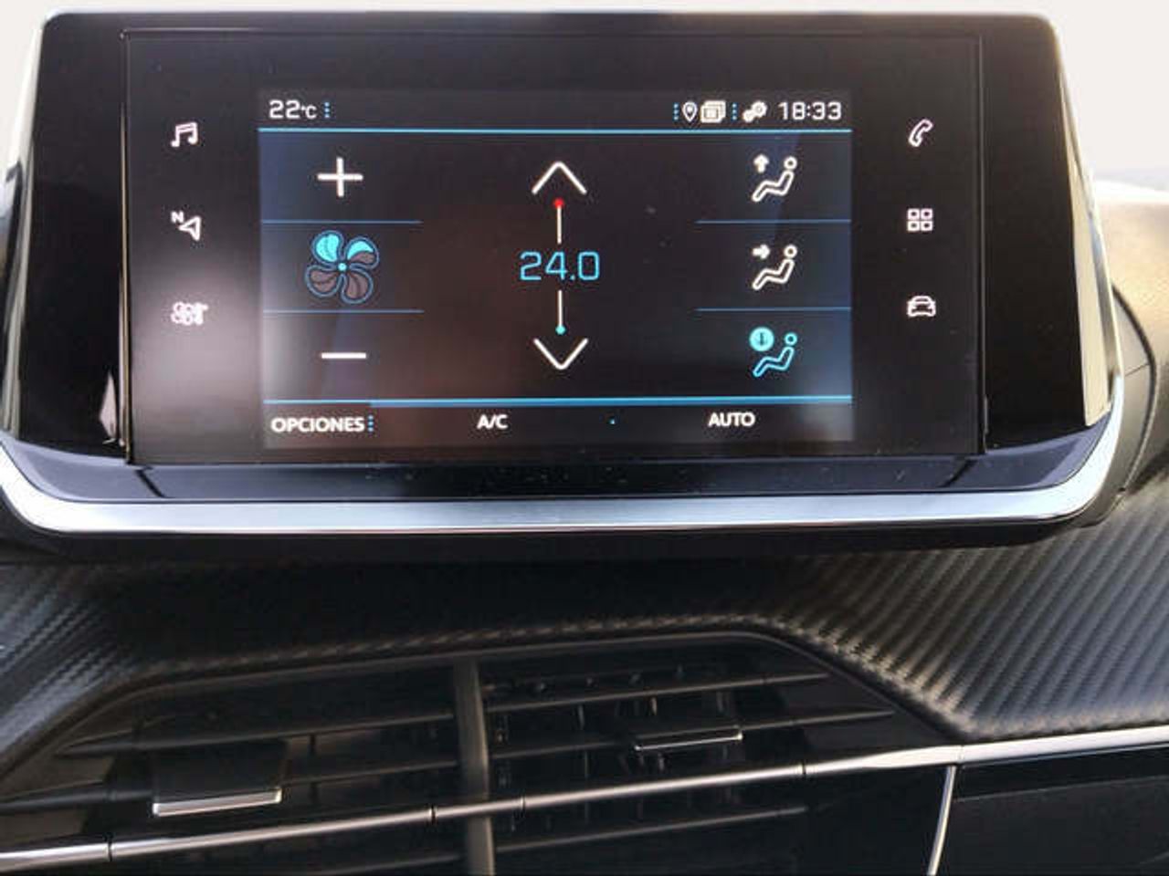 Foto Peugeot 208 24