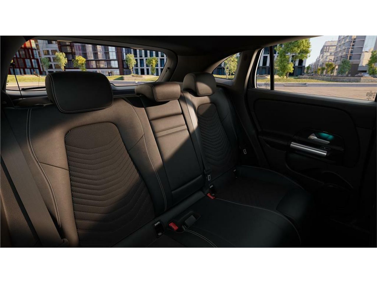 Foto Mercedes-Benz EQA 16