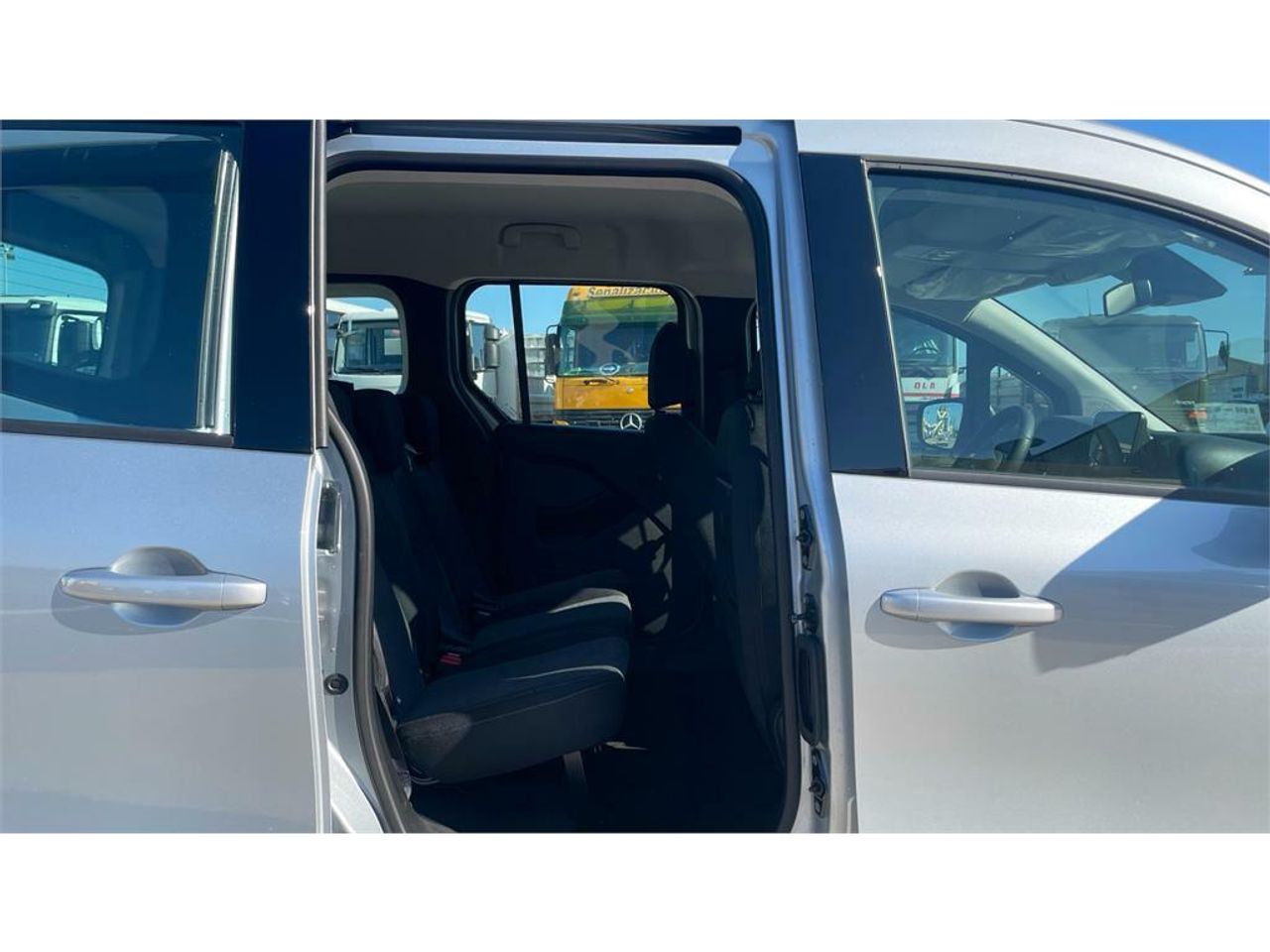 Foto Mercedes-Benz Citan 18