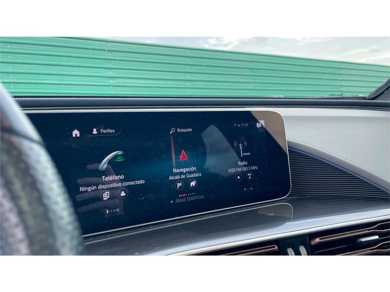 Foto Mercedes-Benz EQC 15