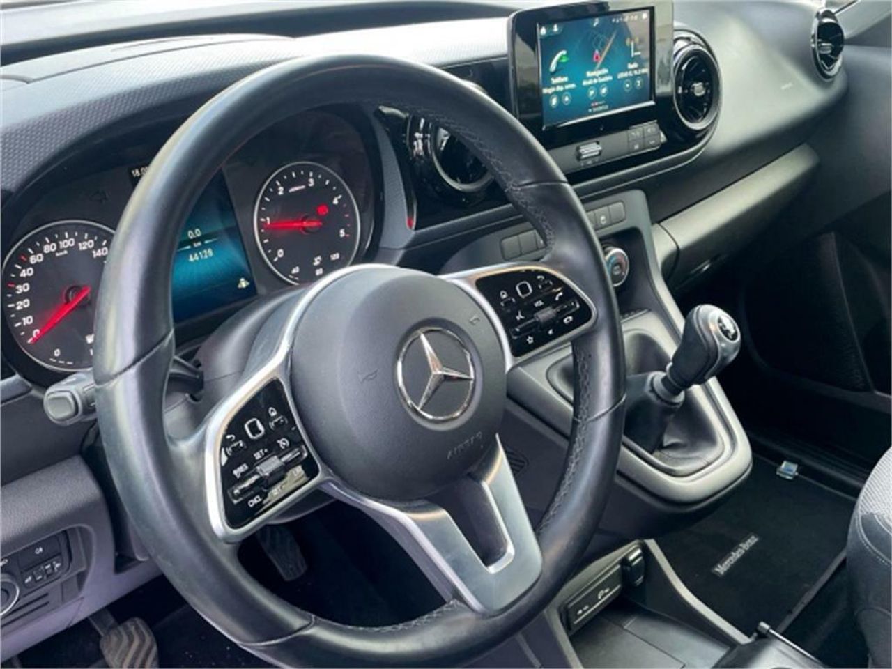 Foto Mercedes-Benz Clase T 6