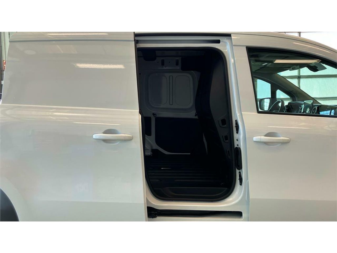 Foto Mercedes-Benz Citan 24