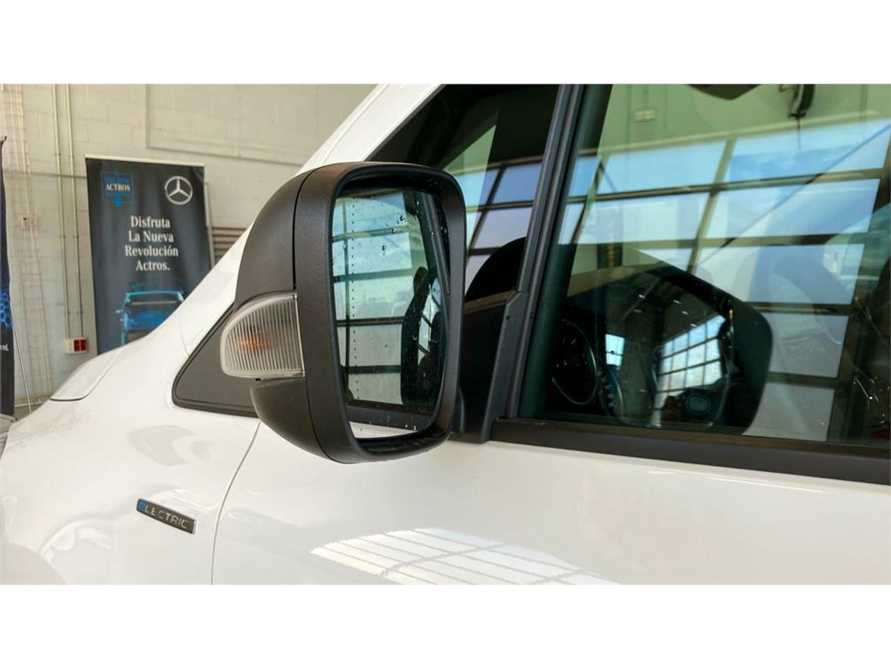 Foto Mercedes-Benz Citan 30