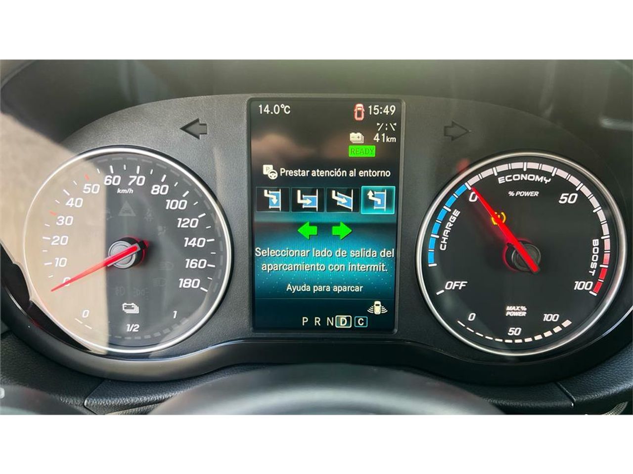 Foto Mercedes-Benz EQT 18