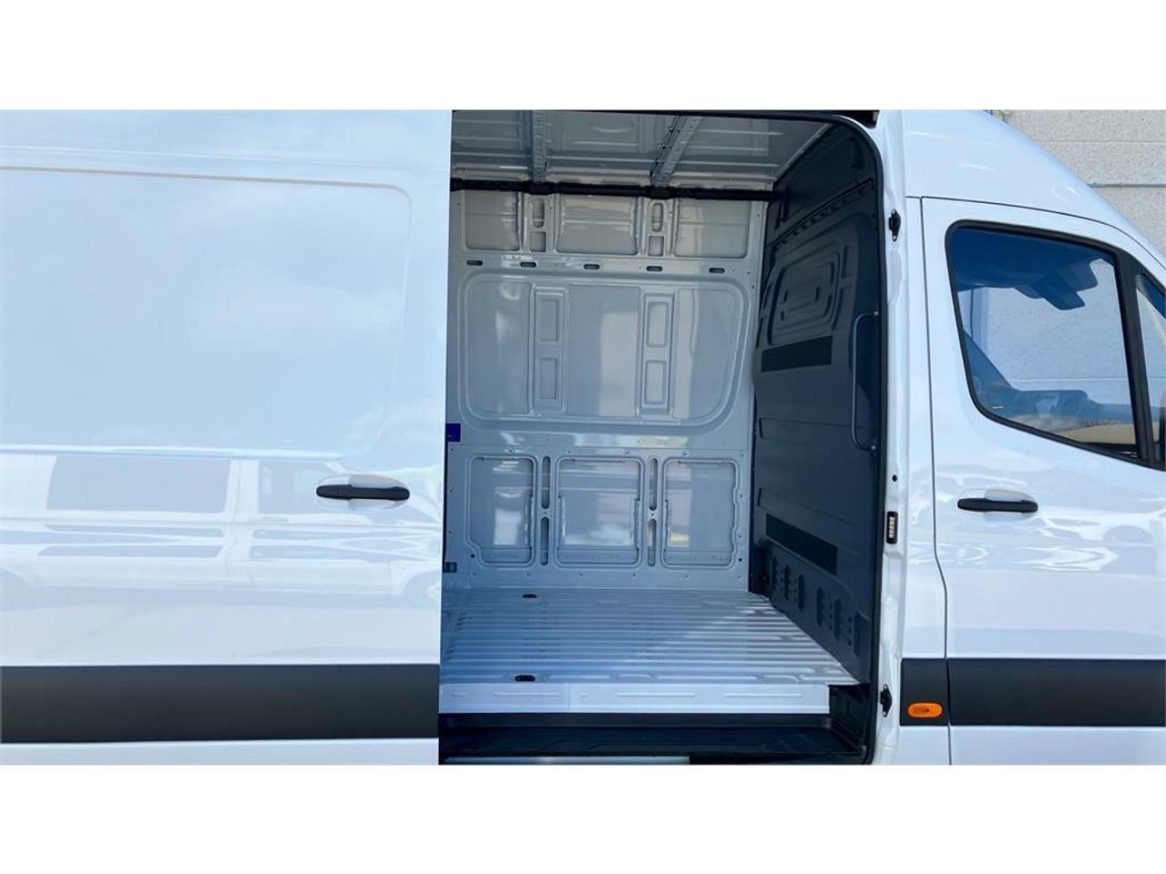 Foto Mercedes-Benz Sprinter 22